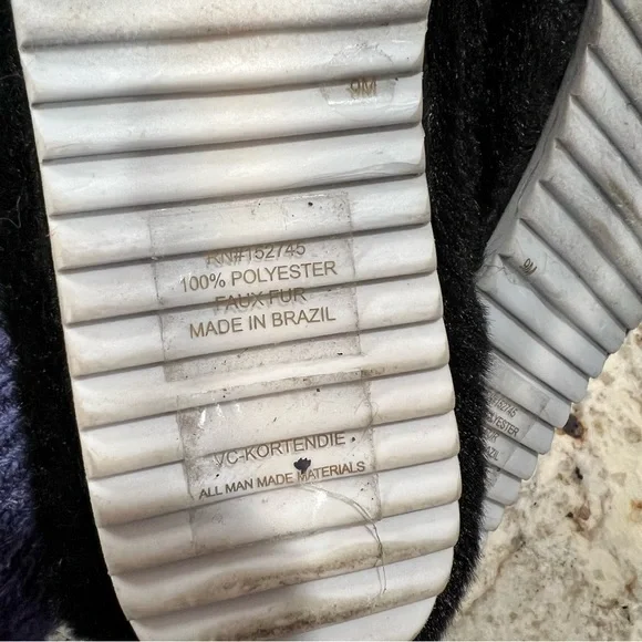 Vince Camuto Kortendie Black Faux Fur Slip On Slide Slippers Size 9M - Picture 11 of 12
